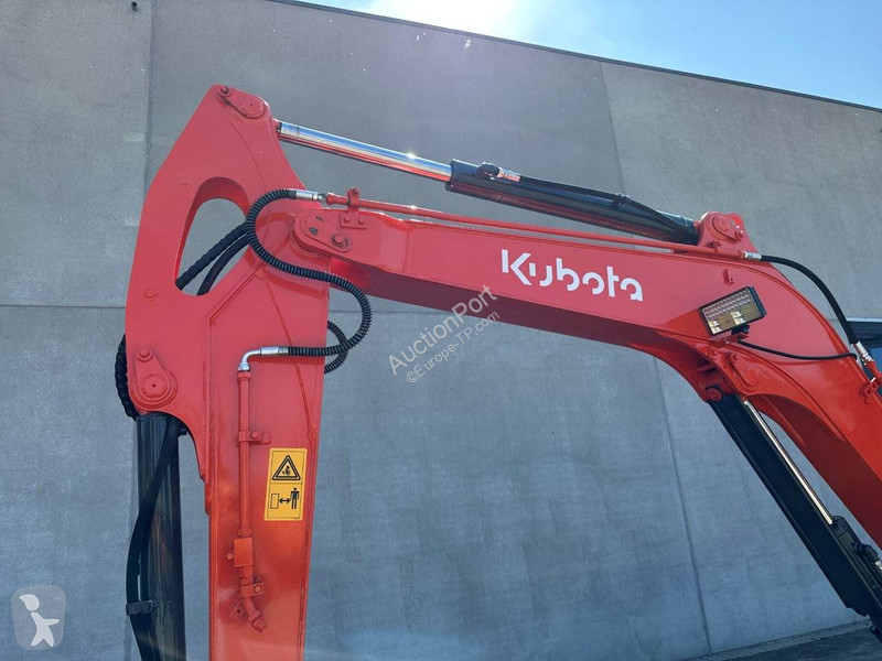 Escavatore Kubota KX165-5