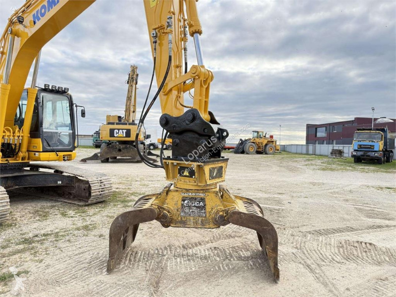 Graafmachine Komatsu LC-11