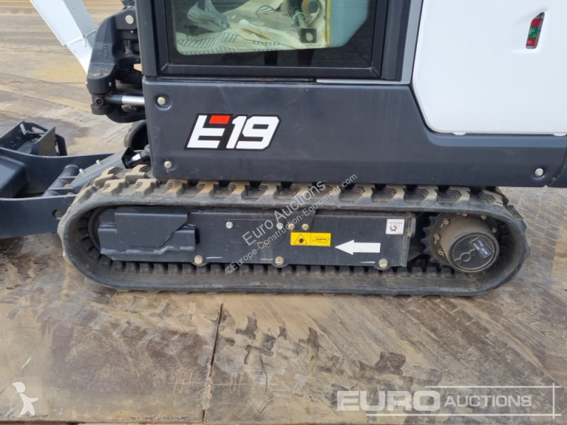 Lopatový nakládač Bobcat E19