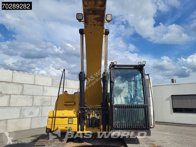 Excavator Caterpillar L