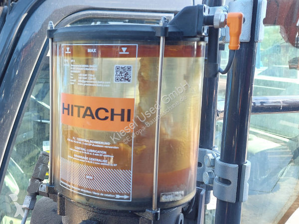 Excavadora Hitachi -7