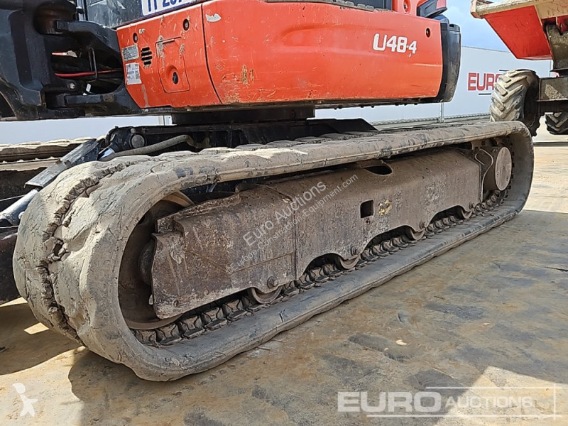Lopatový nakládač Kubota U48-4