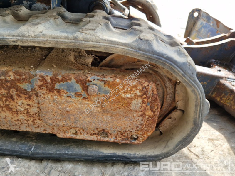 Escavadora Kubota KX-012