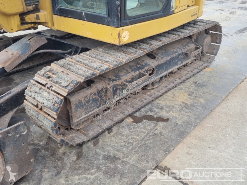 Escavatore Caterpillar R