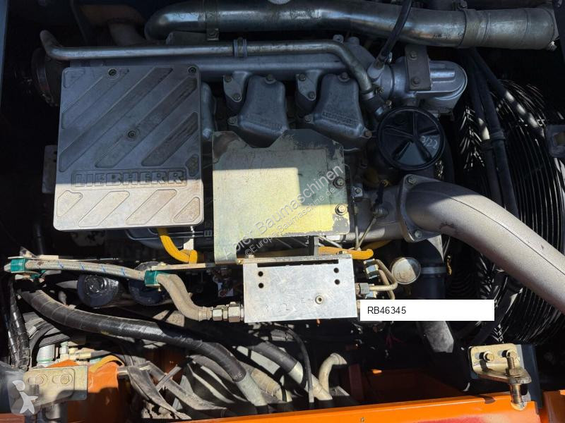 Excavator Liebherr A924
