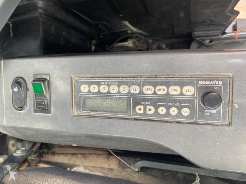 Lopatový nakládač Komatsu  PC138-8