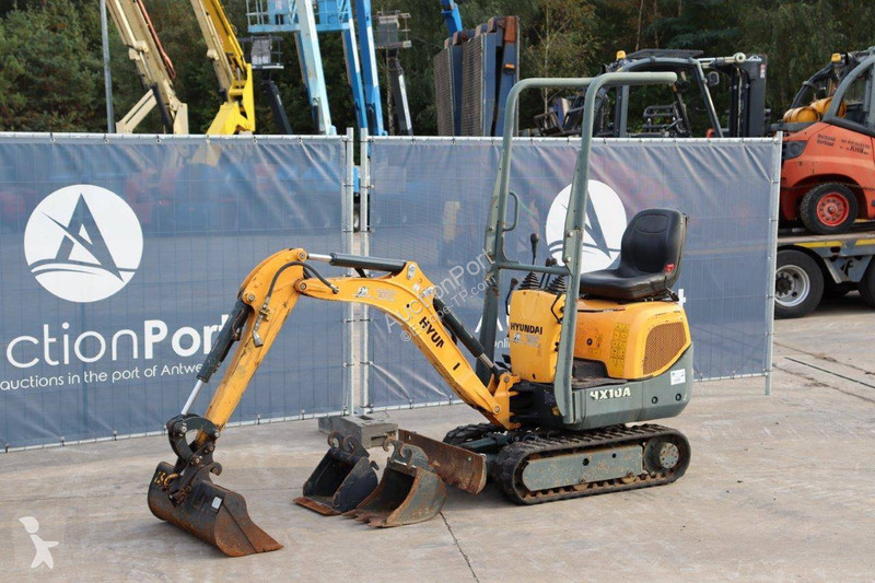 Excavator Hyundai HX10A
