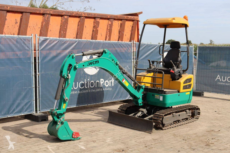 جرافة  CTX8020