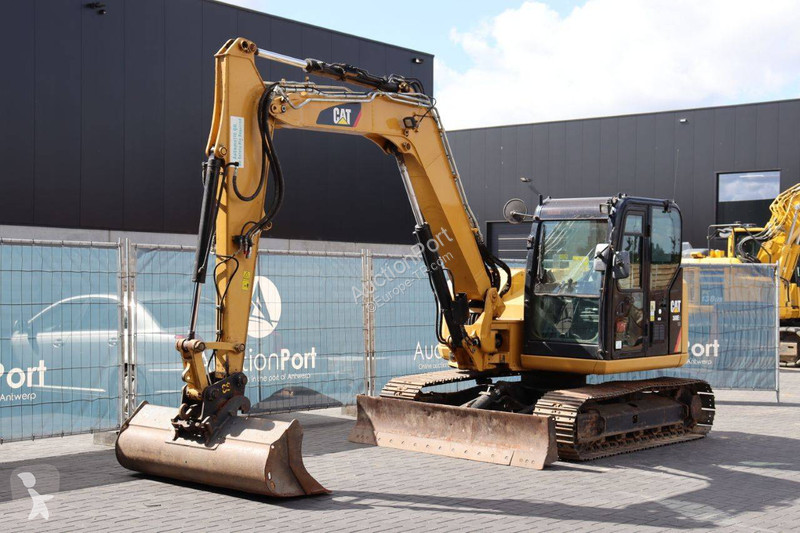 جرافة Caterpillar 308E2