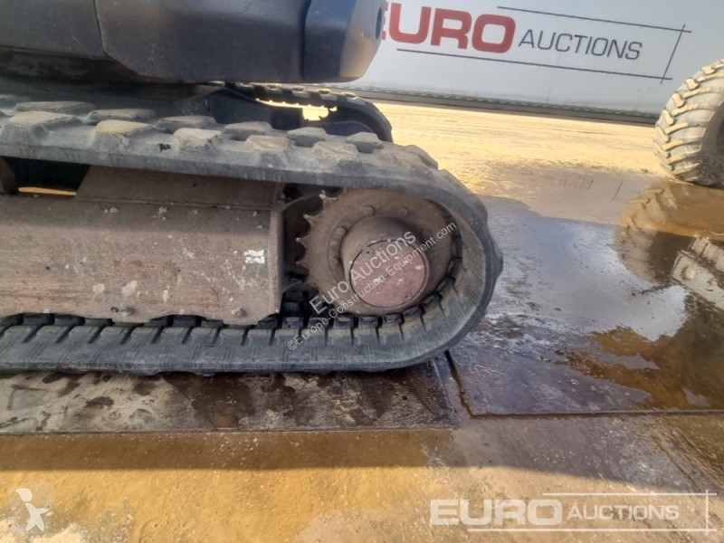 Lopatový nakládač Volvo ECR50D