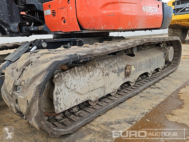 Lopatový nakládač Kubota KX057-4