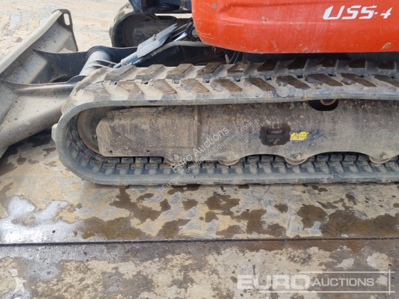 Lopatový nakládač Kubota U55-4