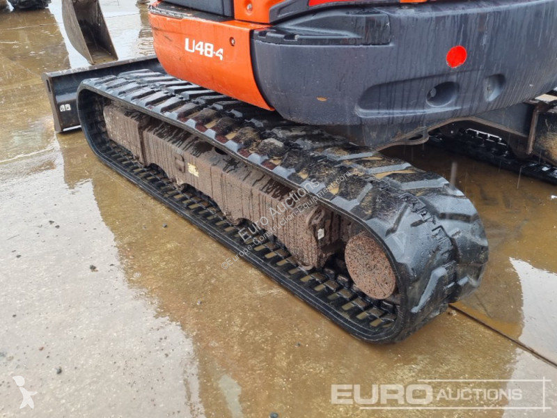 Lopatový nakládač Kubota U48-4