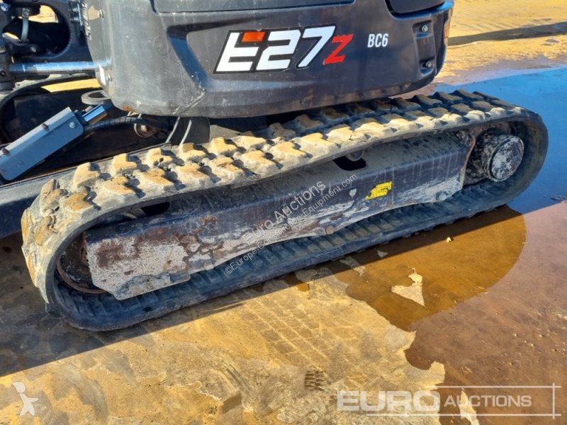 Lopatový nakládač Bobcat E27Z