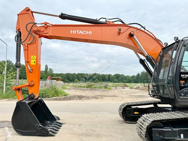 Rýpadlo Hitachi ZX220LC-5G / ISUZU ENGINE