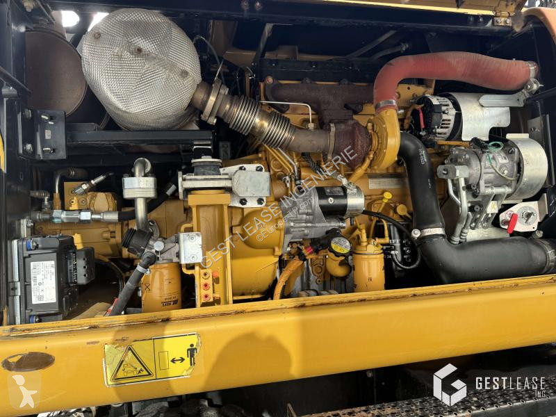 جرافة Caterpillar D