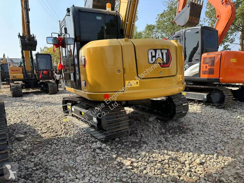 Escavatore Caterpillar