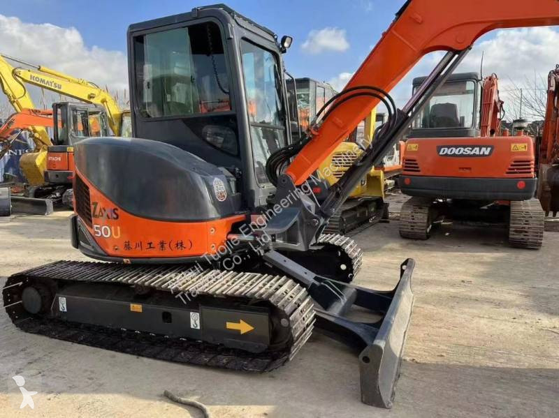 Rýpadlo Hitachi