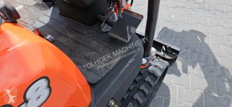 Rýpadlo Rhinoceros Kubota XN12-8 mini graafmachine