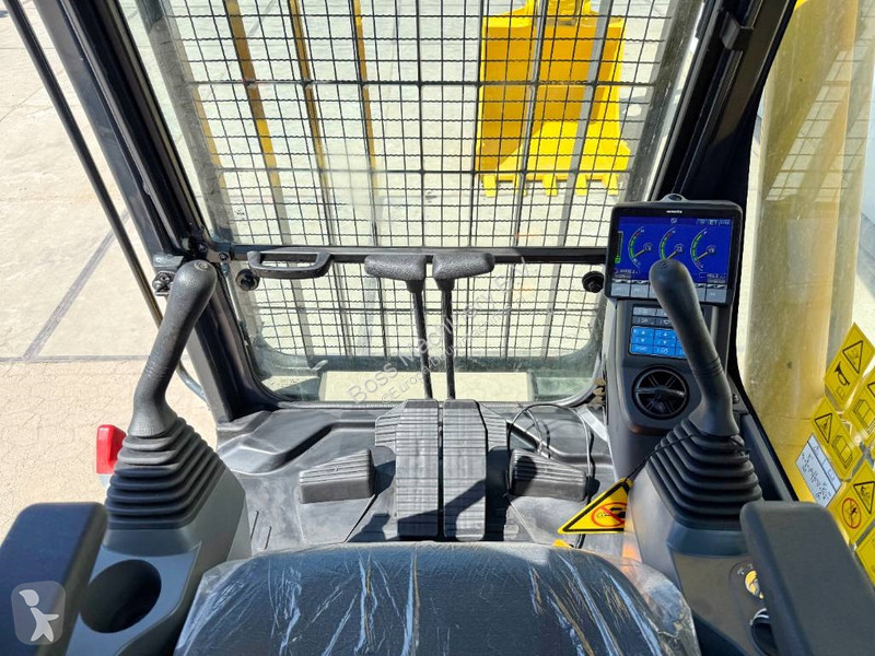 Rýpadlo Komatsu PC210-10M0 - Unused / Hammer Lines