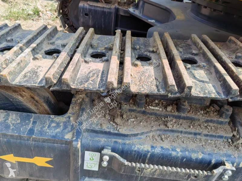 جرافة Komatsu