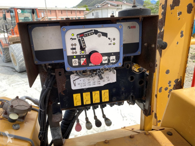 Escavatore Caterpillar D6D