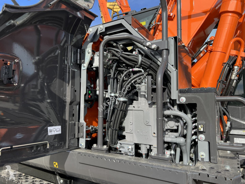 جرافة Hitachi