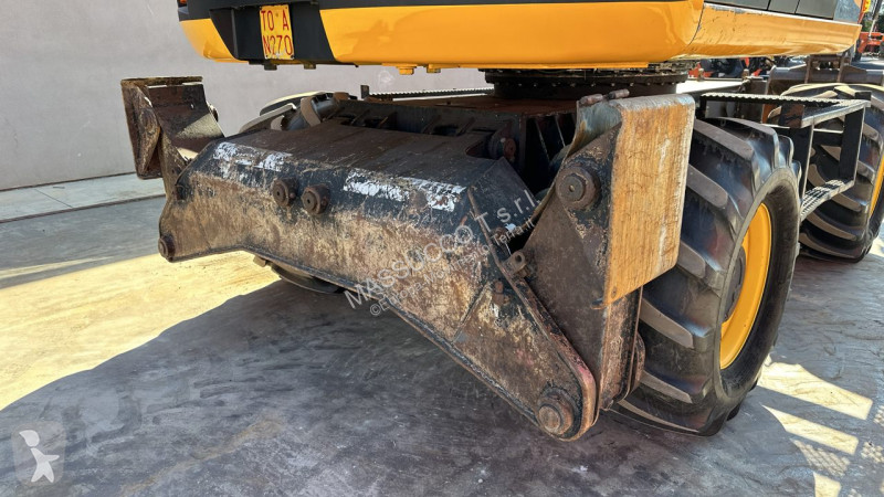 Rýpadlo JCB 4x4