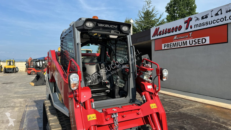 Lopatový nakládač Takeuchi TL10V-2