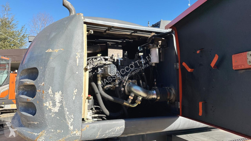 جرافة Terex