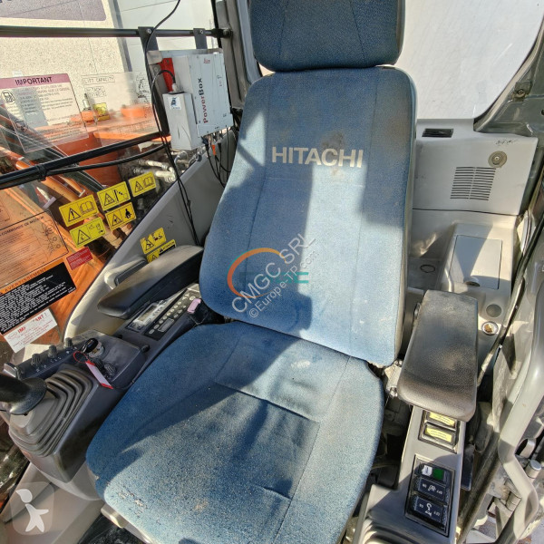 Skovl Hitachi
