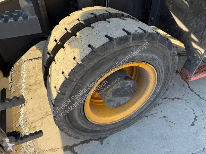Lopatový nakládač Volvo EW240EMH