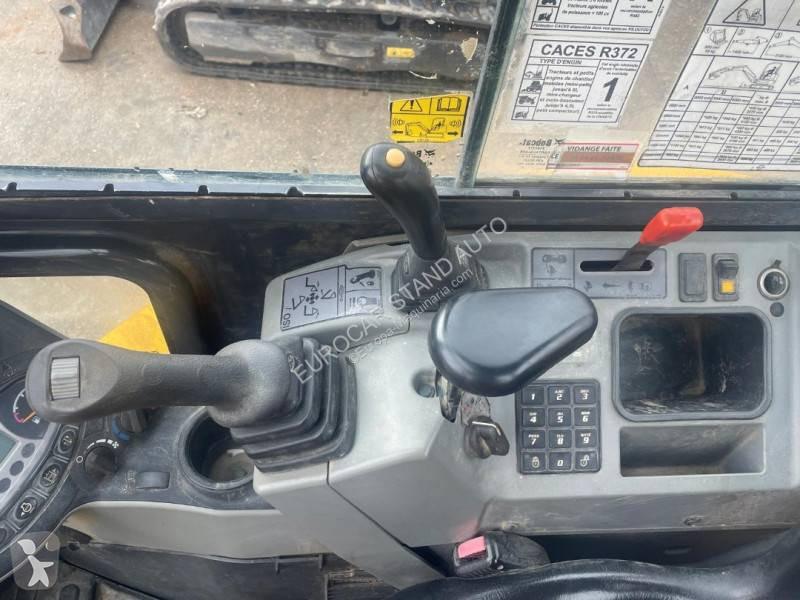 Lopatový nakládač Bobcat E 26