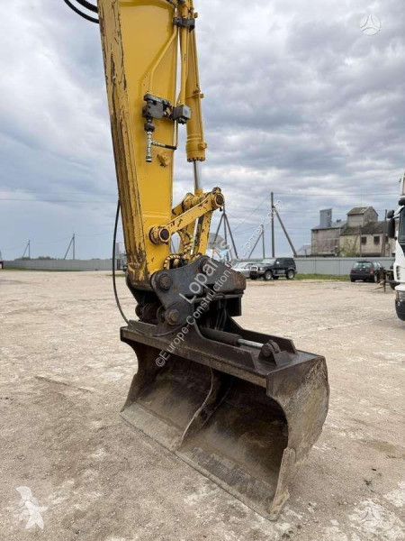 Rýpadlo Komatsu LC-8