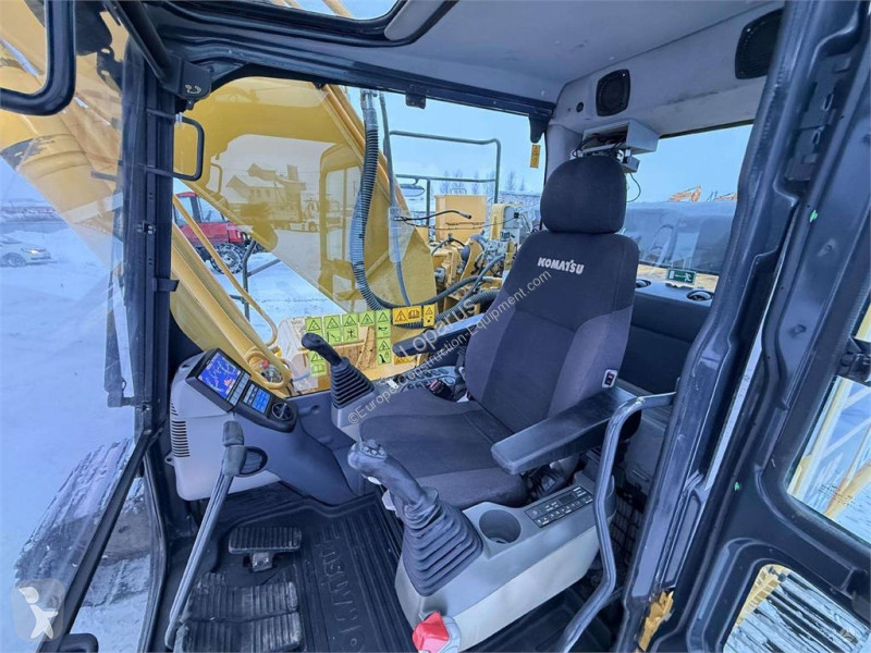 Rýpadlo Komatsu HB 215 LC-2