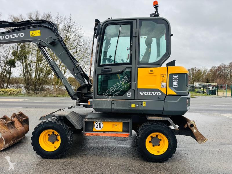 Rýpadlo Volvo  EW60E