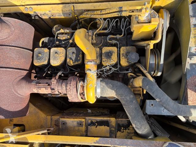 Экскаватор Komatsu