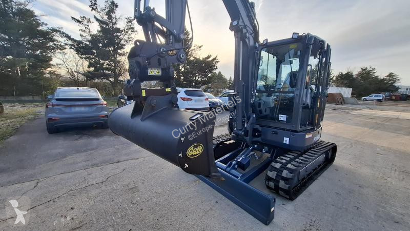 جرافة Hyundai  HX55A CR