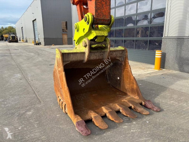 Track excavator used Hitachi ZX 490 LC H-6 - Ad n°11152080