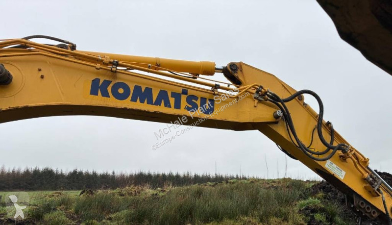 جرافة Komatsu LC-11