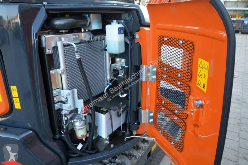Rýpadlo Hitachi ZX 33 U-6