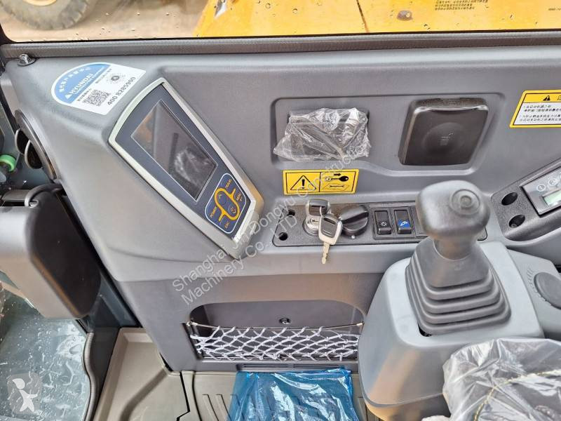 جرافة Hyundai HX60PRO