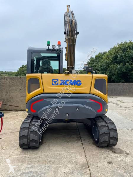 جرافة XCMG XE80E