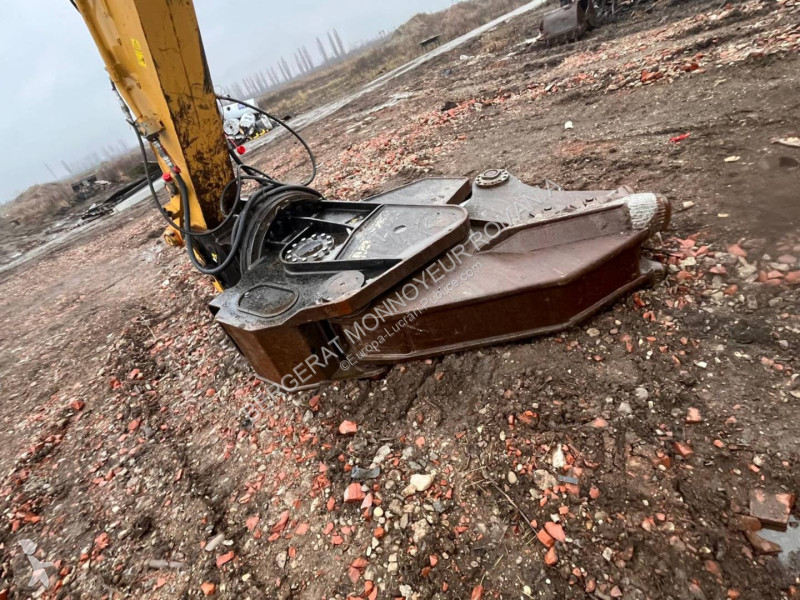 Excavator Caterpillar 336FLN