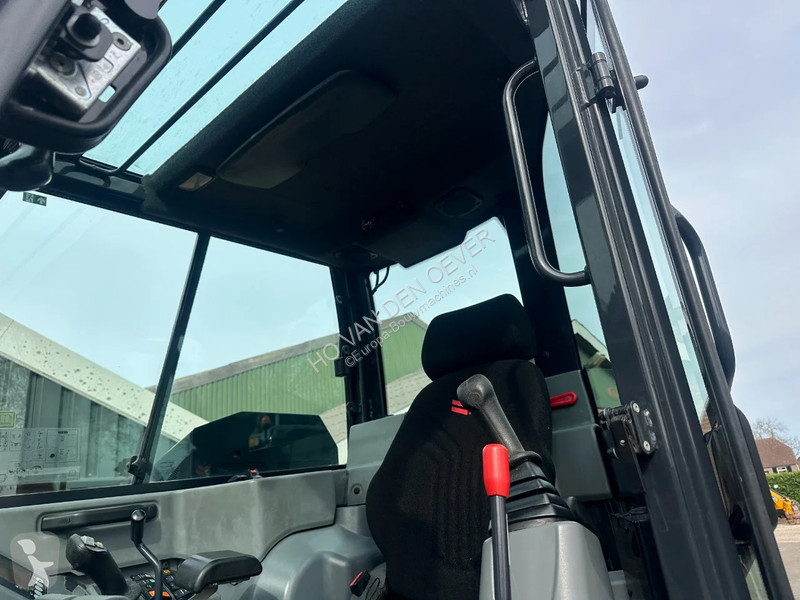 جرافة Yanmar 2A-2PB