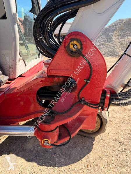 Rýpadlo Takeuchi TB370