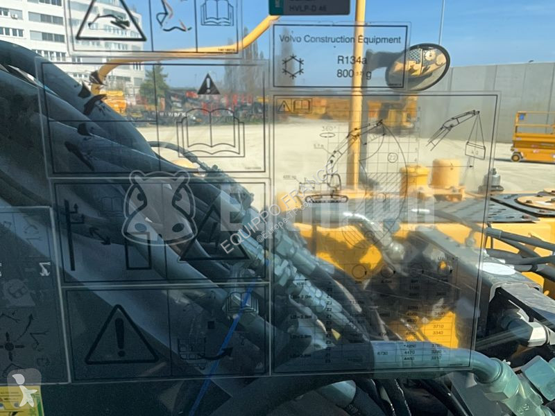 Rýpadlo Volvo without bucket without Oilquick