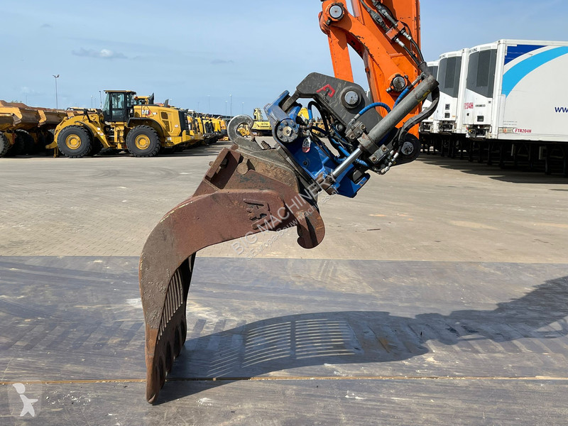 جرافة Doosan