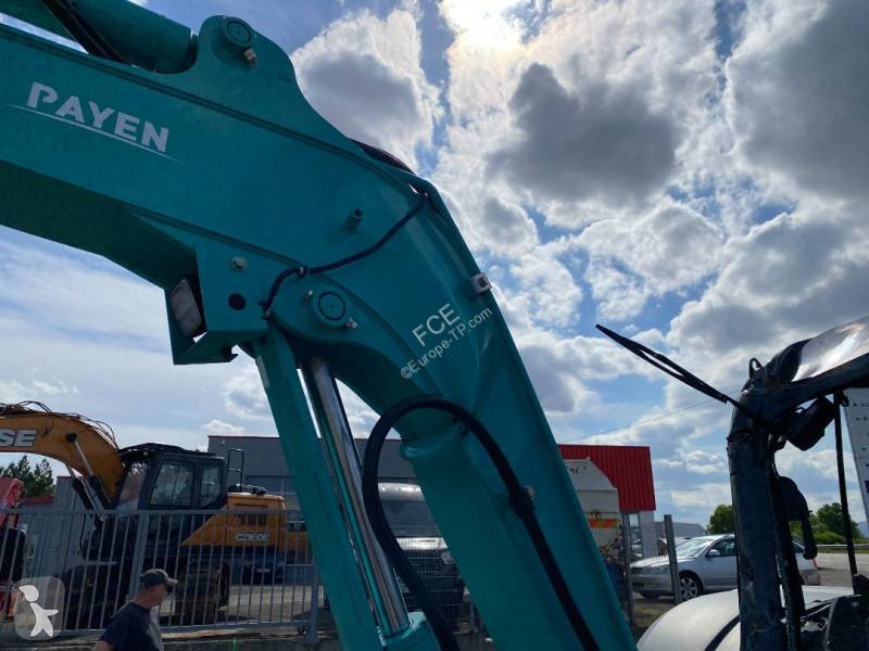 Rýpadlo Kobelco SK58/SRX-7 1er Main endommagée