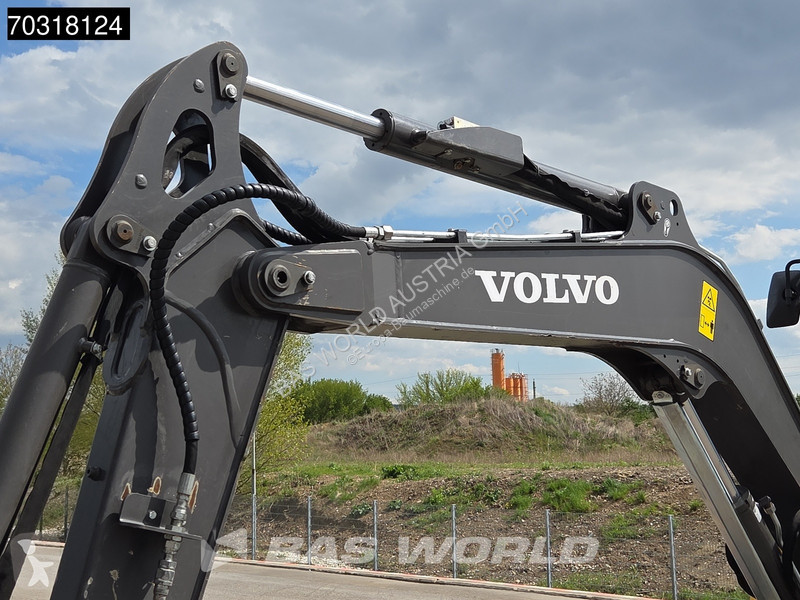 Lopatový nakládač Volvo ECR50 F A/C